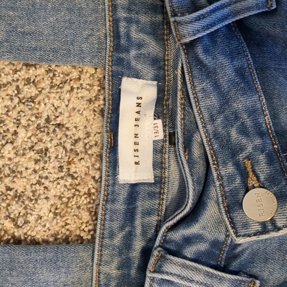 Risen Jeans asymmetrical button fly ankle crop raw edge jeans! - Picture 3 of 6